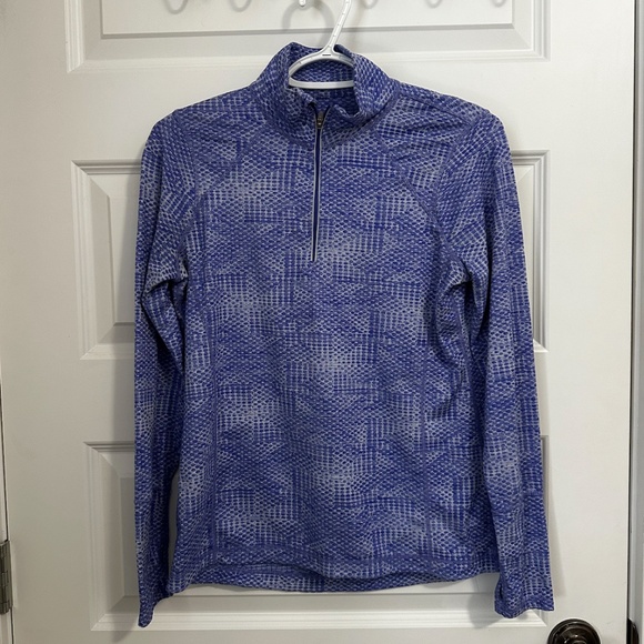 Kirkland blue half zip baselayer or midlayer size small - Picture 1 of 3